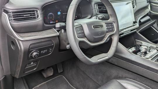 2022 Jeep Wagoneer