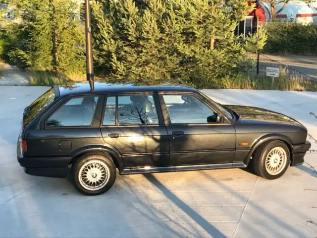 bmw 325ix touring (wagon)1989 base - rare