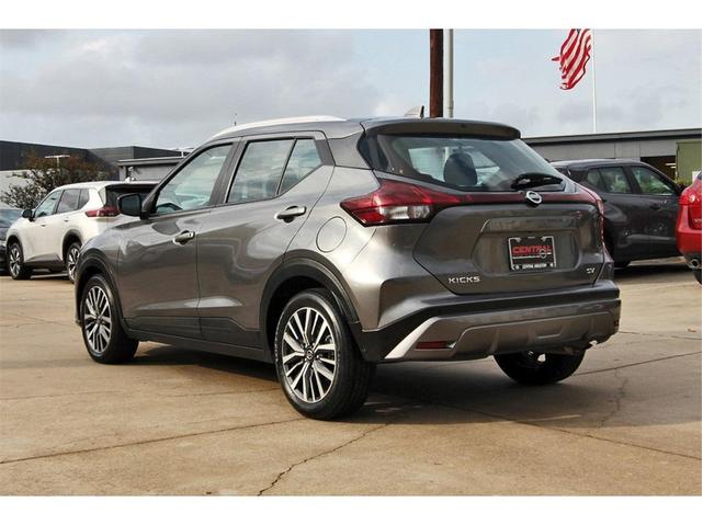 2021 nissan kicks sv