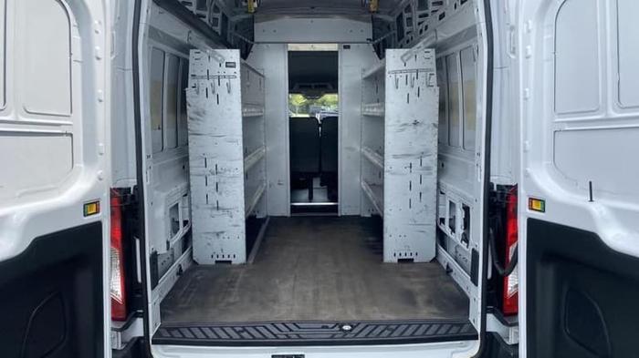 2018 ford transit 250 van extended length high roof w/sliding side door w/lwb van 3d in east windsor, connecticut