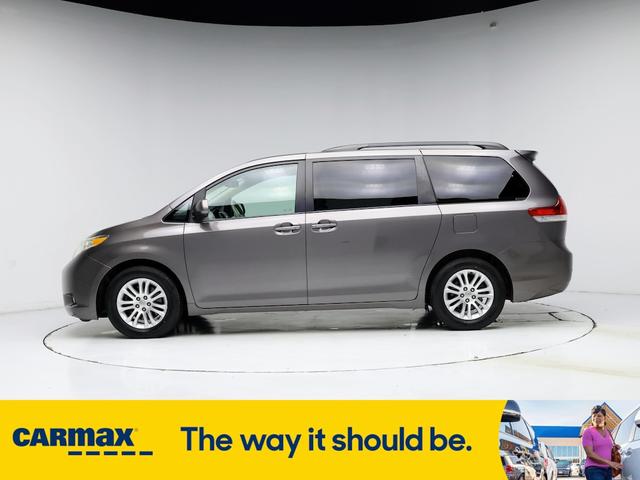 2013 toyota sienna xle