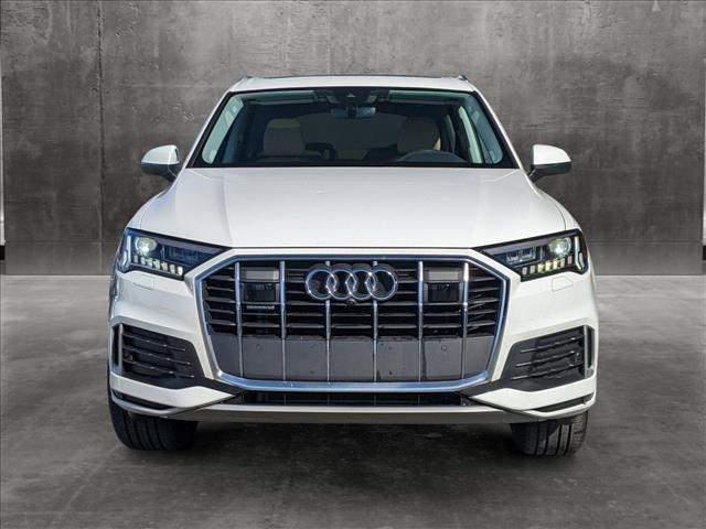 2023 audi q7 45 premium plus