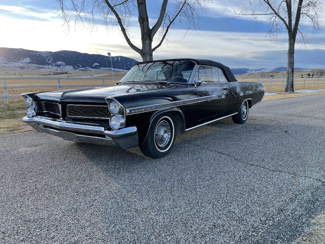 pontiac bonneville