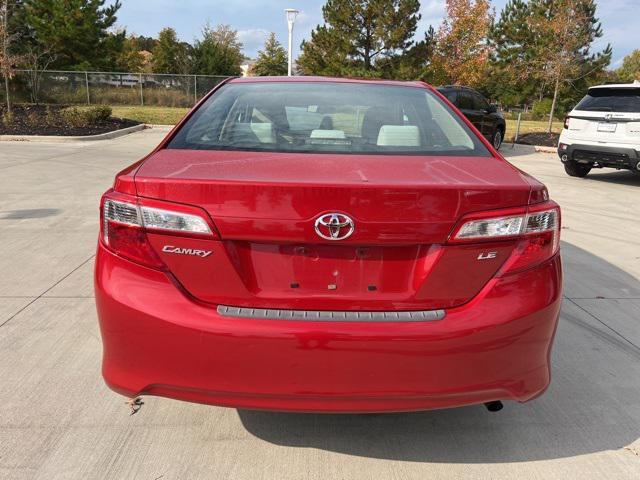 2012 toyota camry le