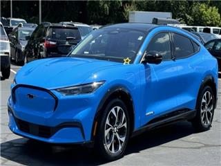 2023 Ford Mustang Mach-E premium