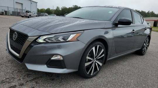 2022 Nissan Altima sr