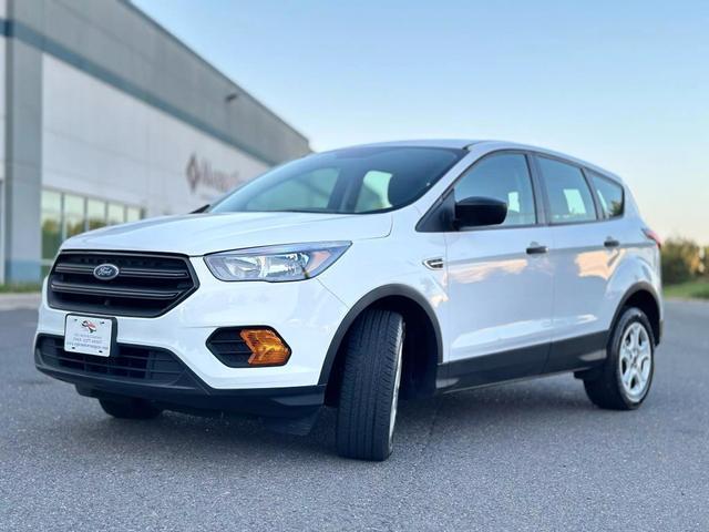 2019 ford escape s