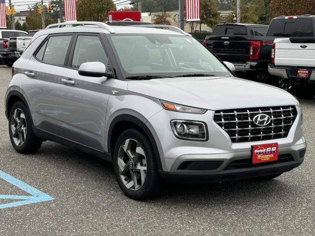 2022 hyundai venue sel
