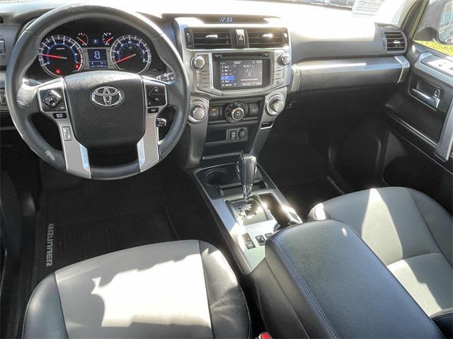 2017 toyota 4runner sr5