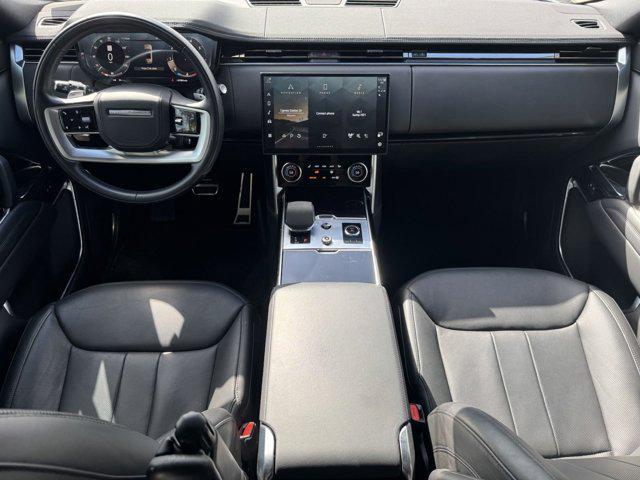 2023 land rover range rover p400 se