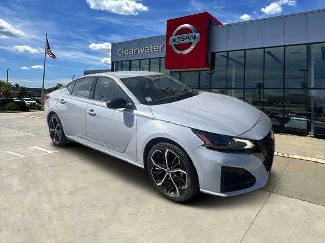 2023 nissan altima sr fwd
