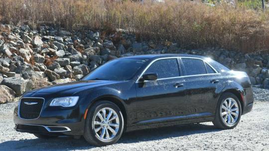 2017 Chrysler 300