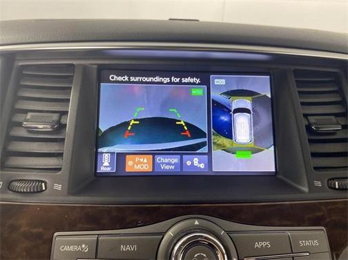 2020 nissan armada in milwaukee, wisconsin