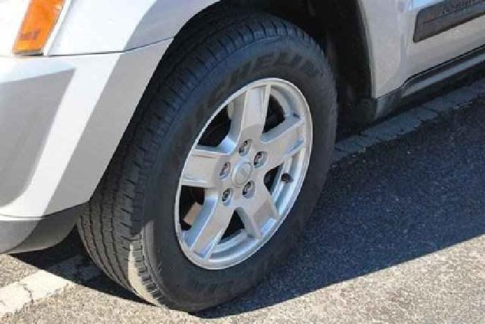 2006 jeep grand cherokee laredo in colorado springs, co