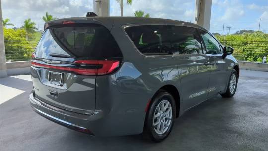 2025 Chrysler Pacifica