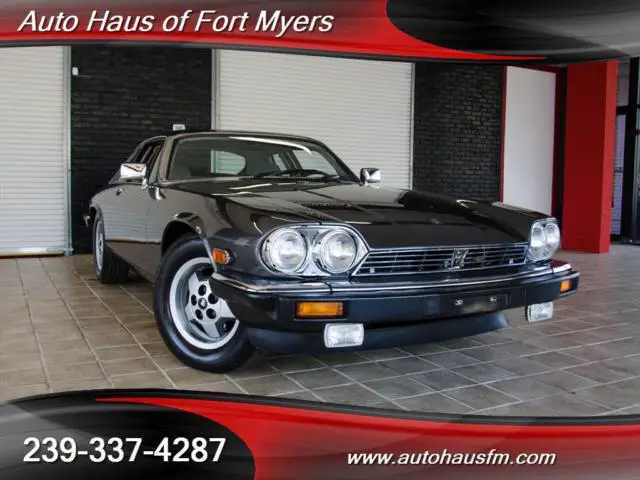 a must see collector car!! we ship nationwide heated seats cruise control
