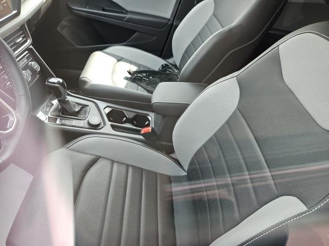 2022 volkswagen taos 1.5t sel