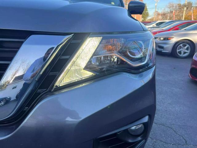 2017 nissan pathfinder platinum