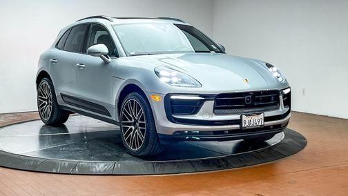 2024 porsche macan