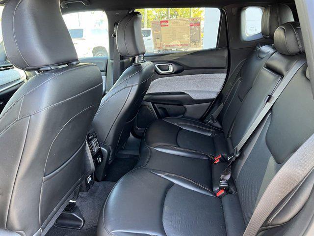 2023 jeep compass latitude lux