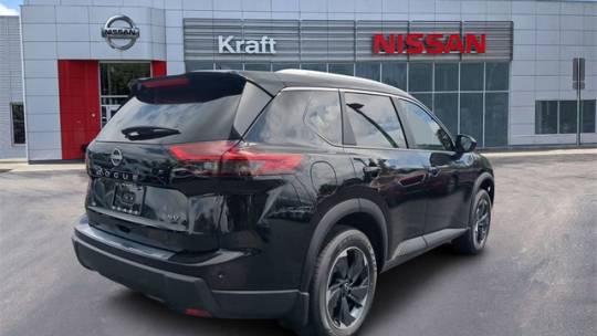 2024 Nissan Rogue sv
