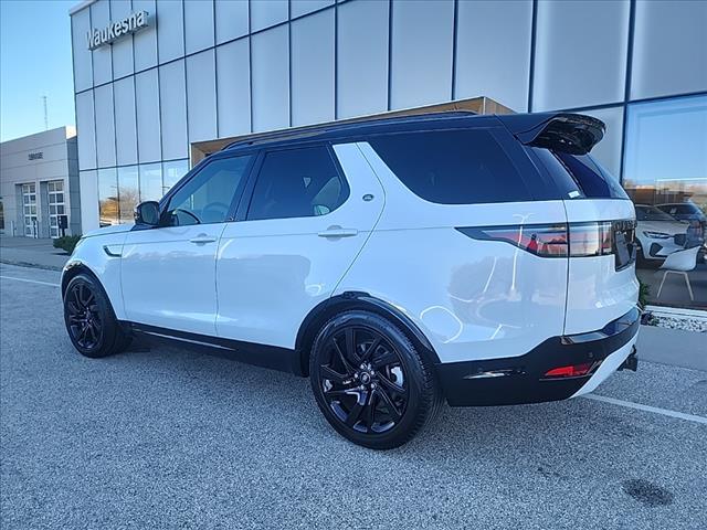 2022 land rover discovery p360 s r-dynamic
