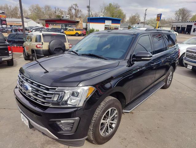 2019 ford expedition max xlt
