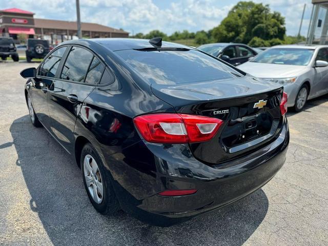 2017 chevrolet cruze ls