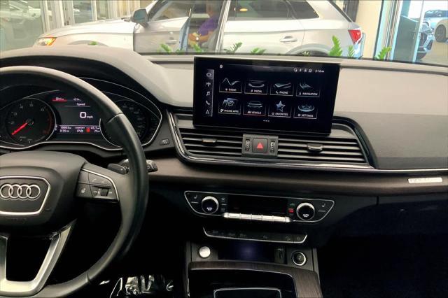 2022 audi q5 45 s line premium