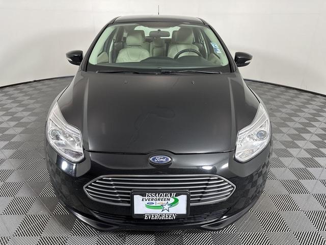 2013 ford focus electric base