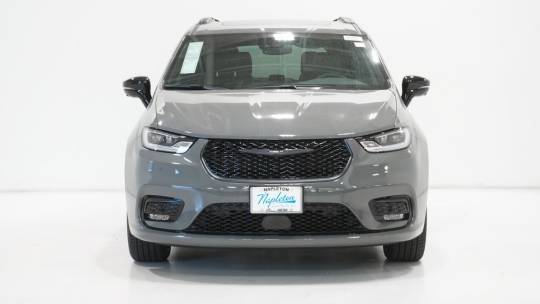 2025 Chrysler Pacifica