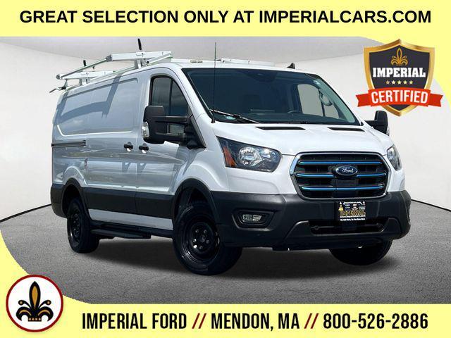 2023 ford transit-150 base