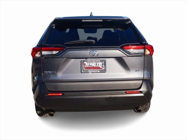 2023 toyota rav4 le