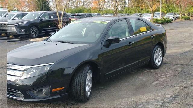 2011 ford fusion se