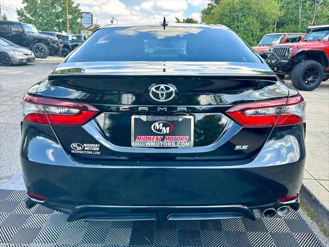 2021 toyota camry se