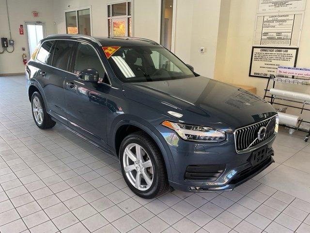 2022 volvo xc90 t5 momentum 7 passenger