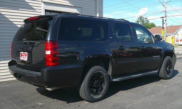 2011 chevrolet suburban 2500 lt