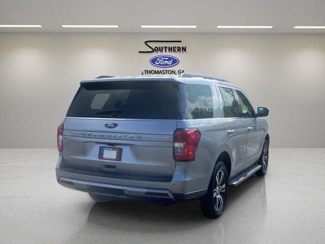 2022 ford expedition xlt