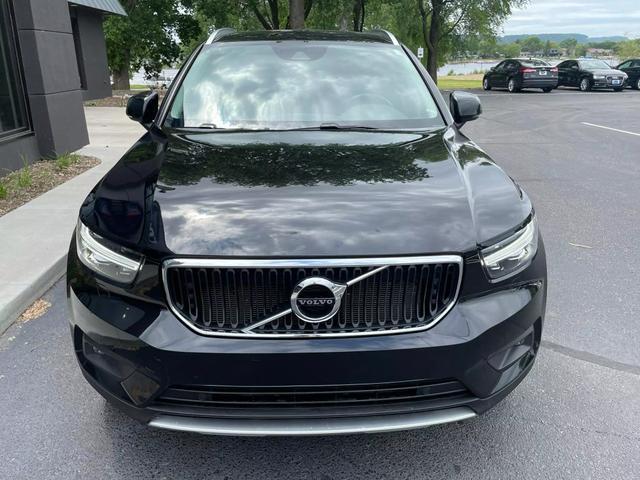 2022 volvo xc40 t5 momentum