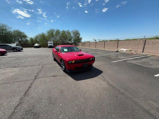 2022 dodge challenger gt