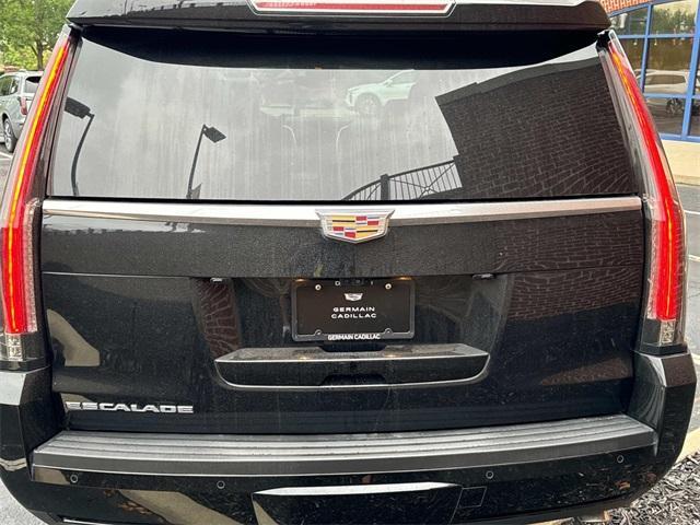 2020 cadillac escalade premium luxury