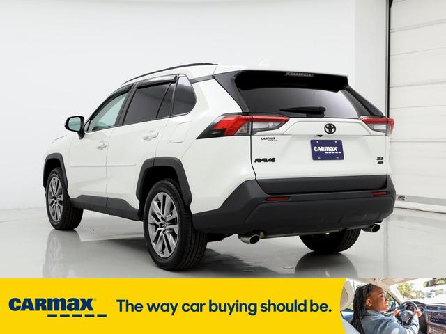 2022 toyota rav4 xle premium