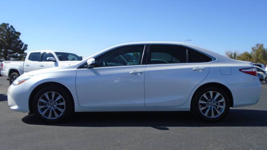 2017 toyota camry xle