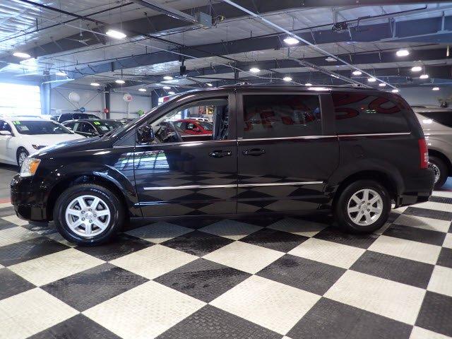 used 2010 chrysler town & country touring gretna, ne 68028 for sale in gretna, nebraska