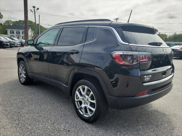2022 jeep compass latitude lux