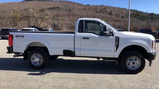 2023 ford f-350 super duty xl