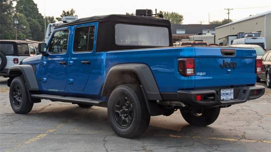 2024 Jeep Gladiator