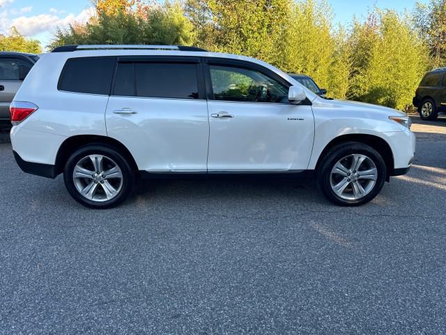 2011 toyota highlander limited