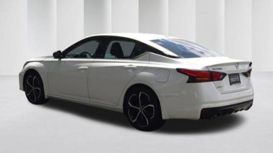 new 2024 nissan altima 2.5 sr fwd