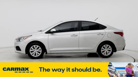 2022 Hyundai Accent